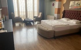 Yakamoz Hotel